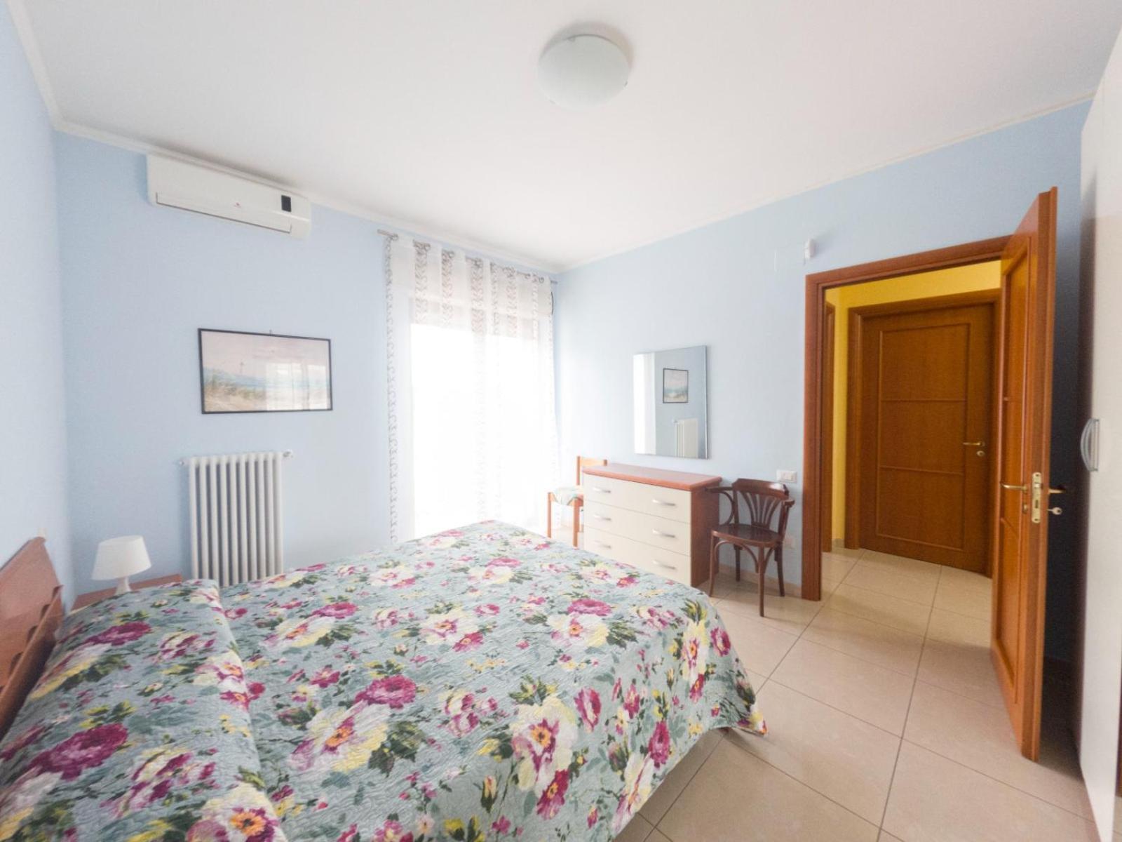 Residence Calle Del Porto มันเฟรโดเนีย ภายนอก รูปภาพ